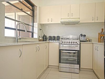 12 Dunlop Street, Roselands