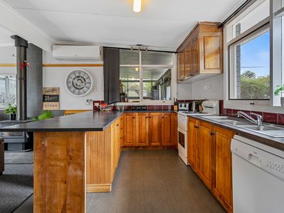 2 Oak Street, Huonville