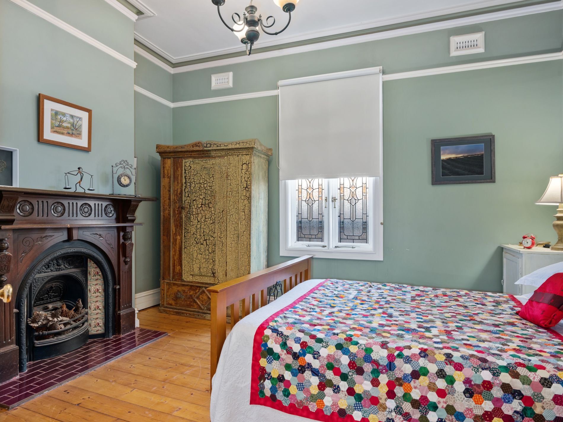 40 Varden Street, Piccadilly