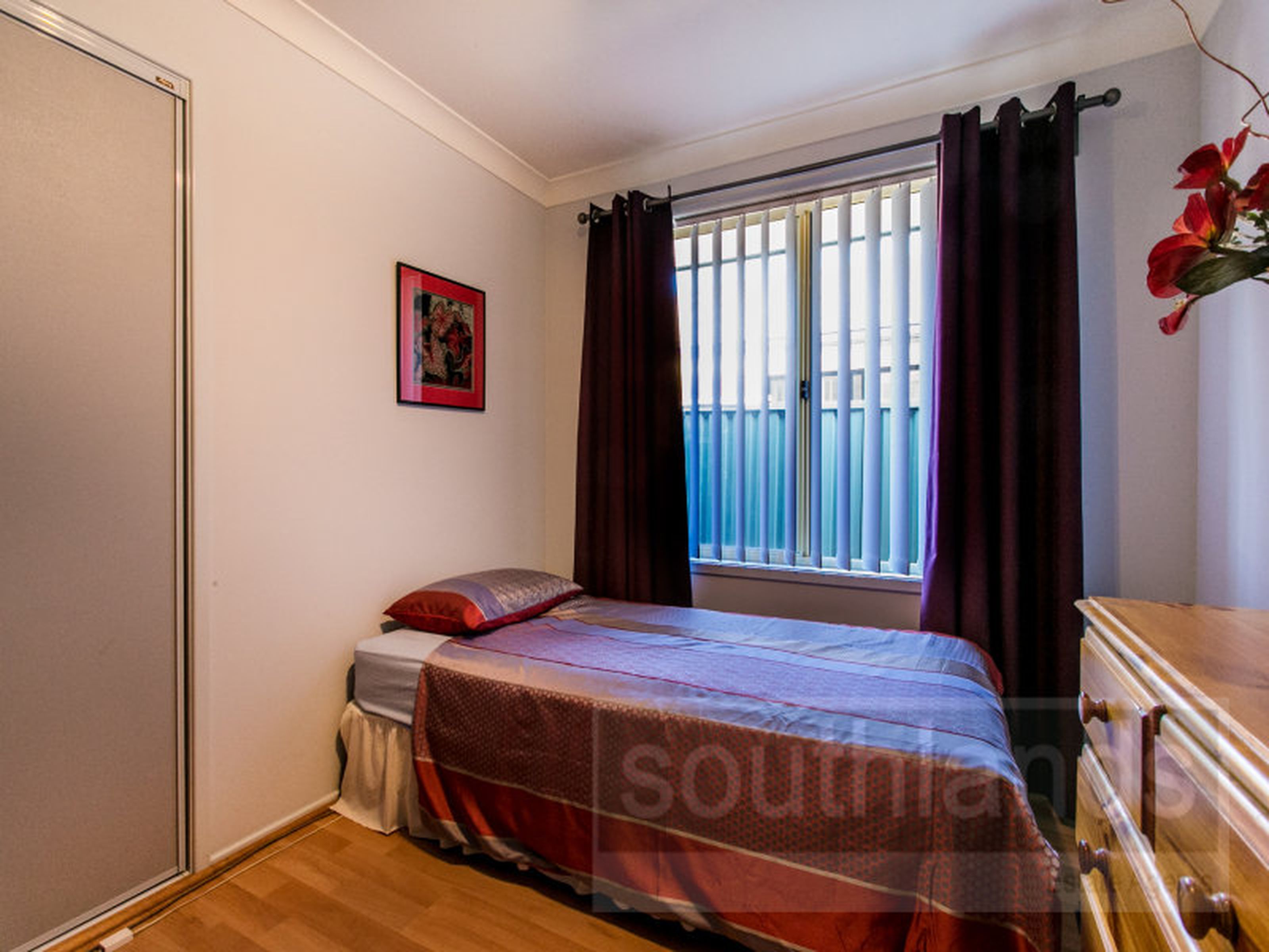 18 Sunbird Terrace, GLENMORE PARK