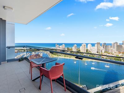 3410 / 2 Como Crescent, Southport