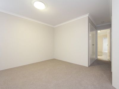 2 / 58 Central Avenue, Ascot