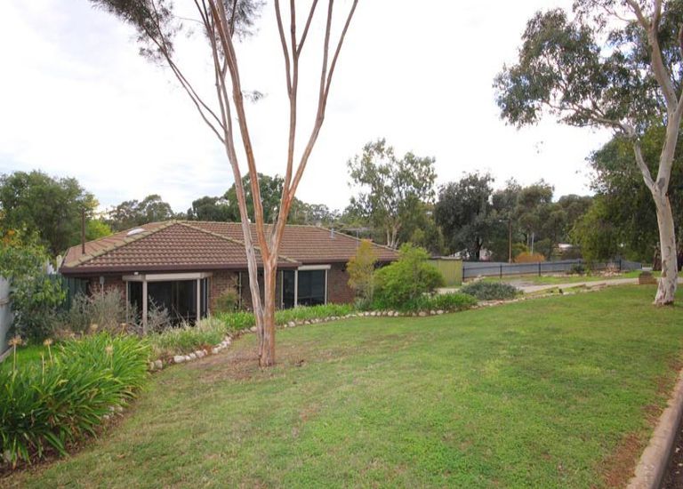 1 Bowen Road, Tea Tree Gully