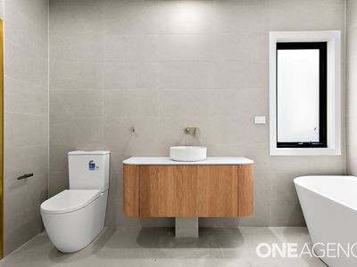 3 / 19 King Street, Lake Illawarra