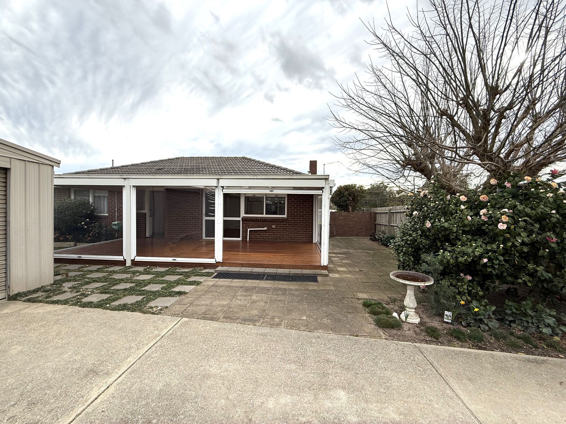 48 Nicholas Grove, Heatherton