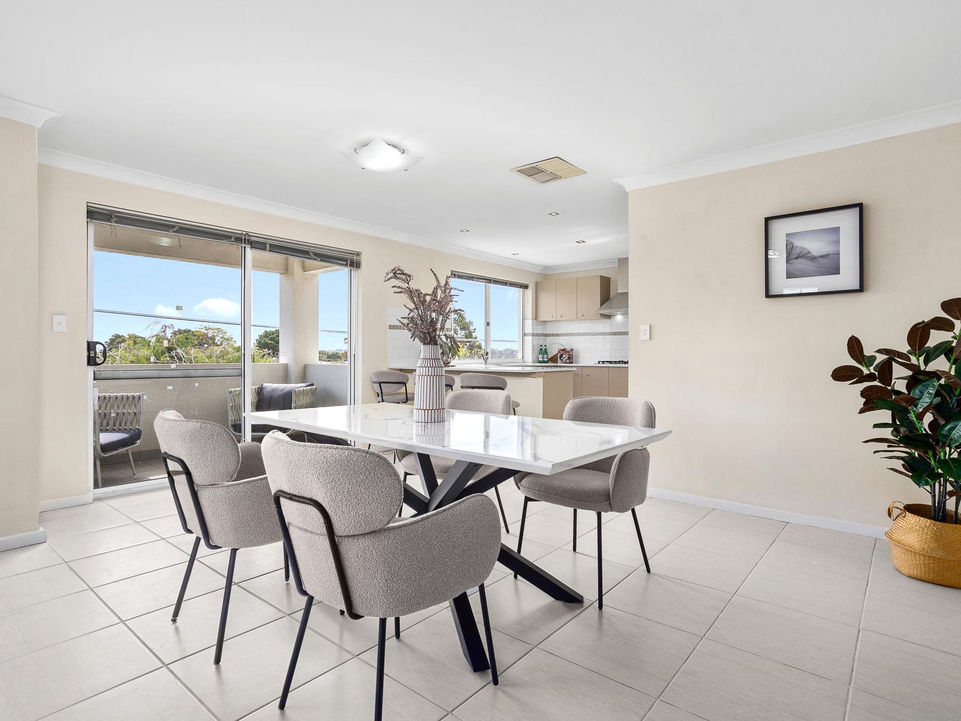 1B Bowra Avenue, Woodlands