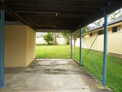 8 Woodlawn Avenue, Burrill Lake