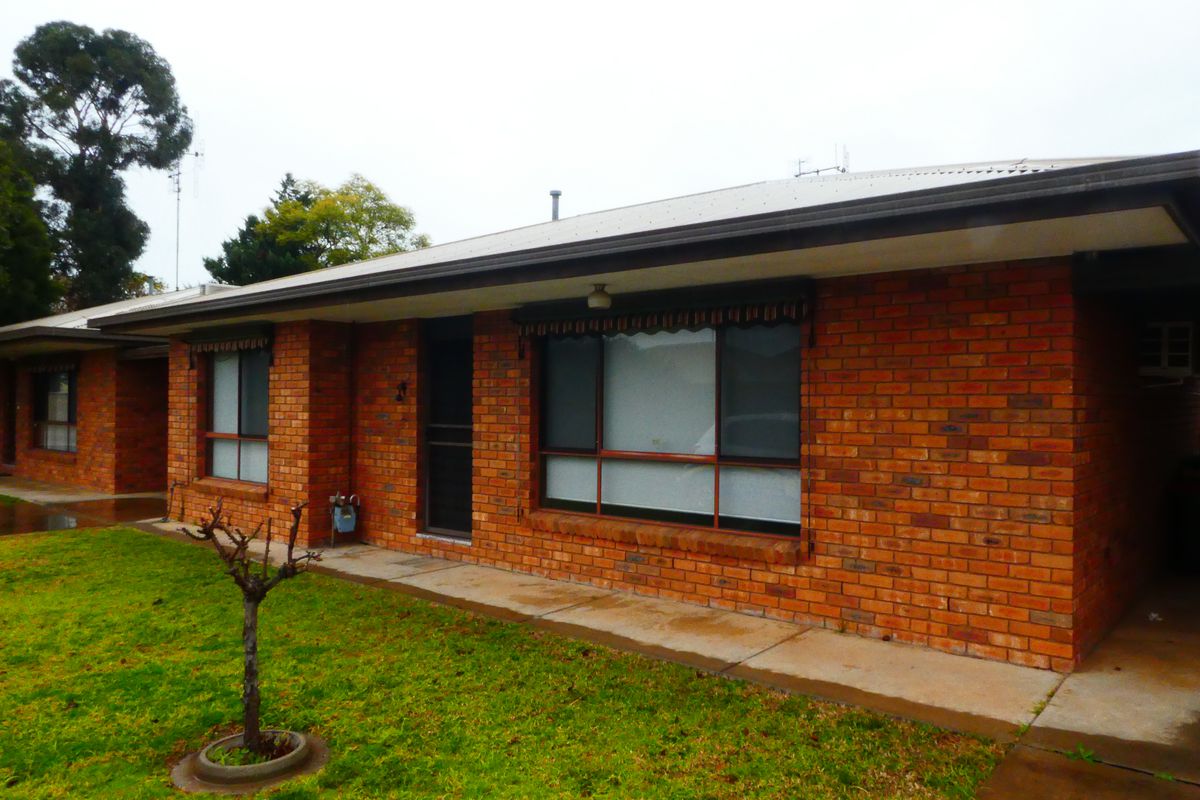 2 / 27 Fenaughty Street, Kyabram