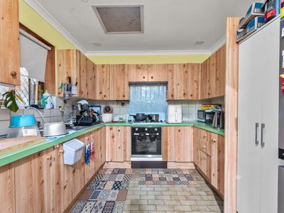 21 Woolgar Way, Lockridge