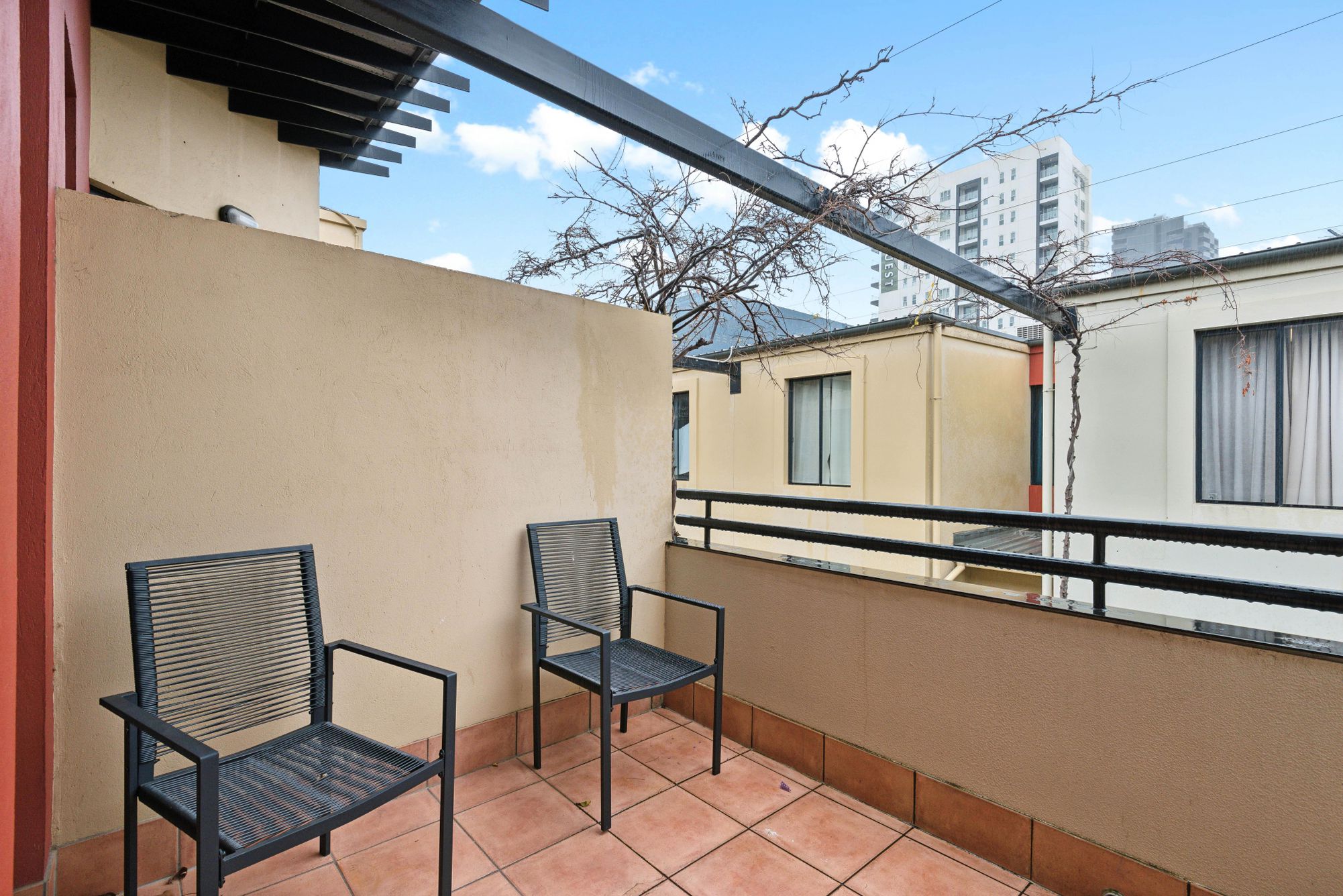 8 Heaslip Close, Adelaide
