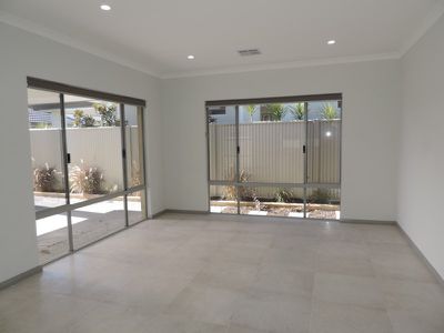19 Bristlebird Circuit, Alkimos