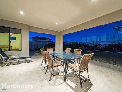 33 Trumpeter Parade, Yanchep
