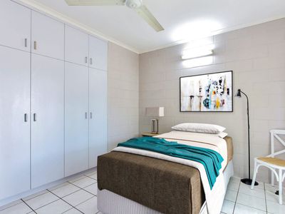 1 / 38 Calytrix Road, Karama