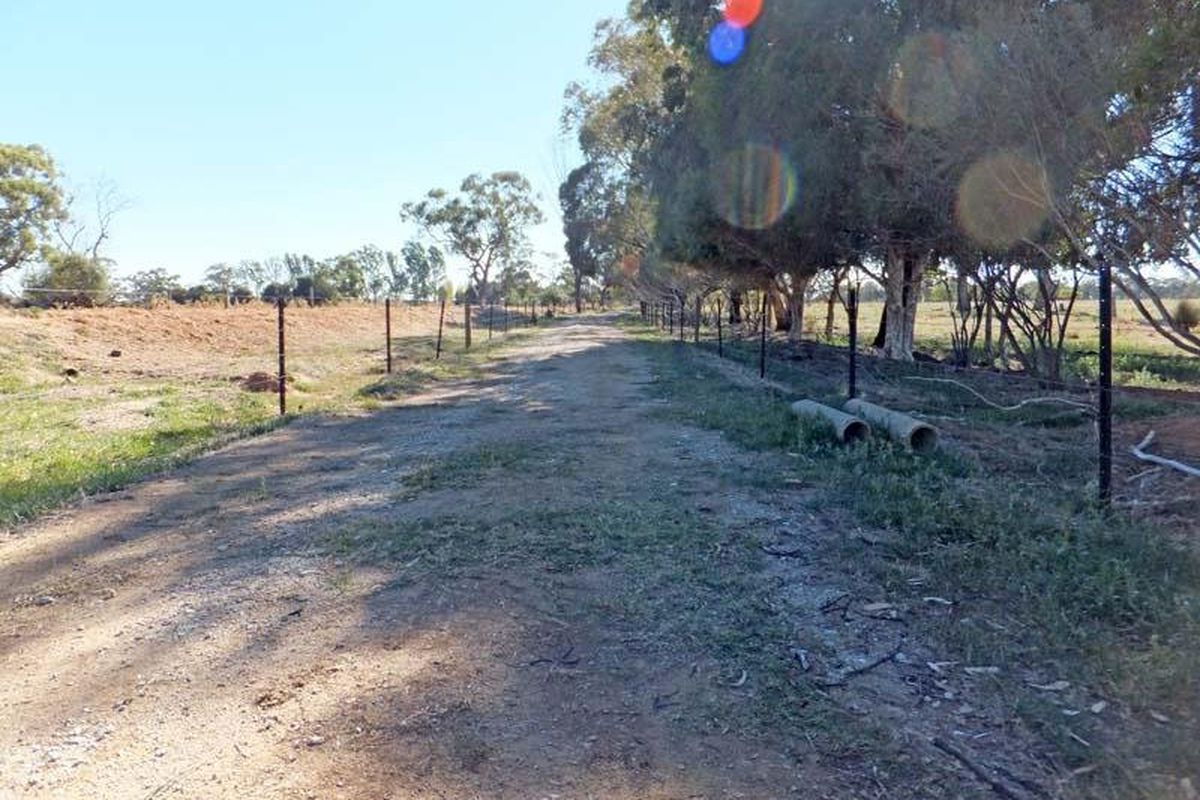 3430 Midland Highway, Stanhope