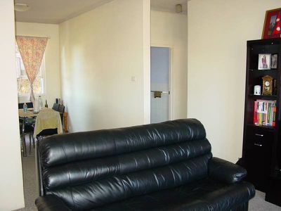 16 / 13a Queen Street, Arncliffe