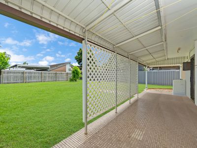 9 Brent Street, Douglas