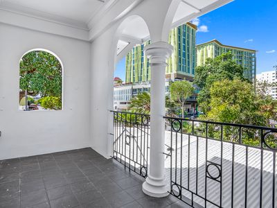 131 Lake Street, Cairns City