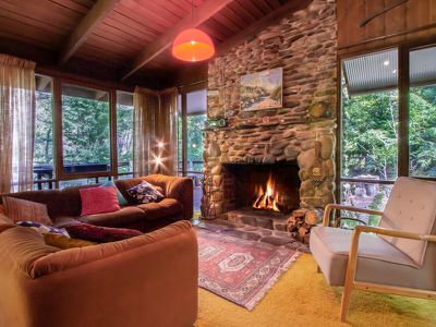 4202 Mansfield-Woods Point Road, Jamieson