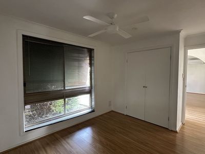 2 / 373 Geelong Road, Kingsville