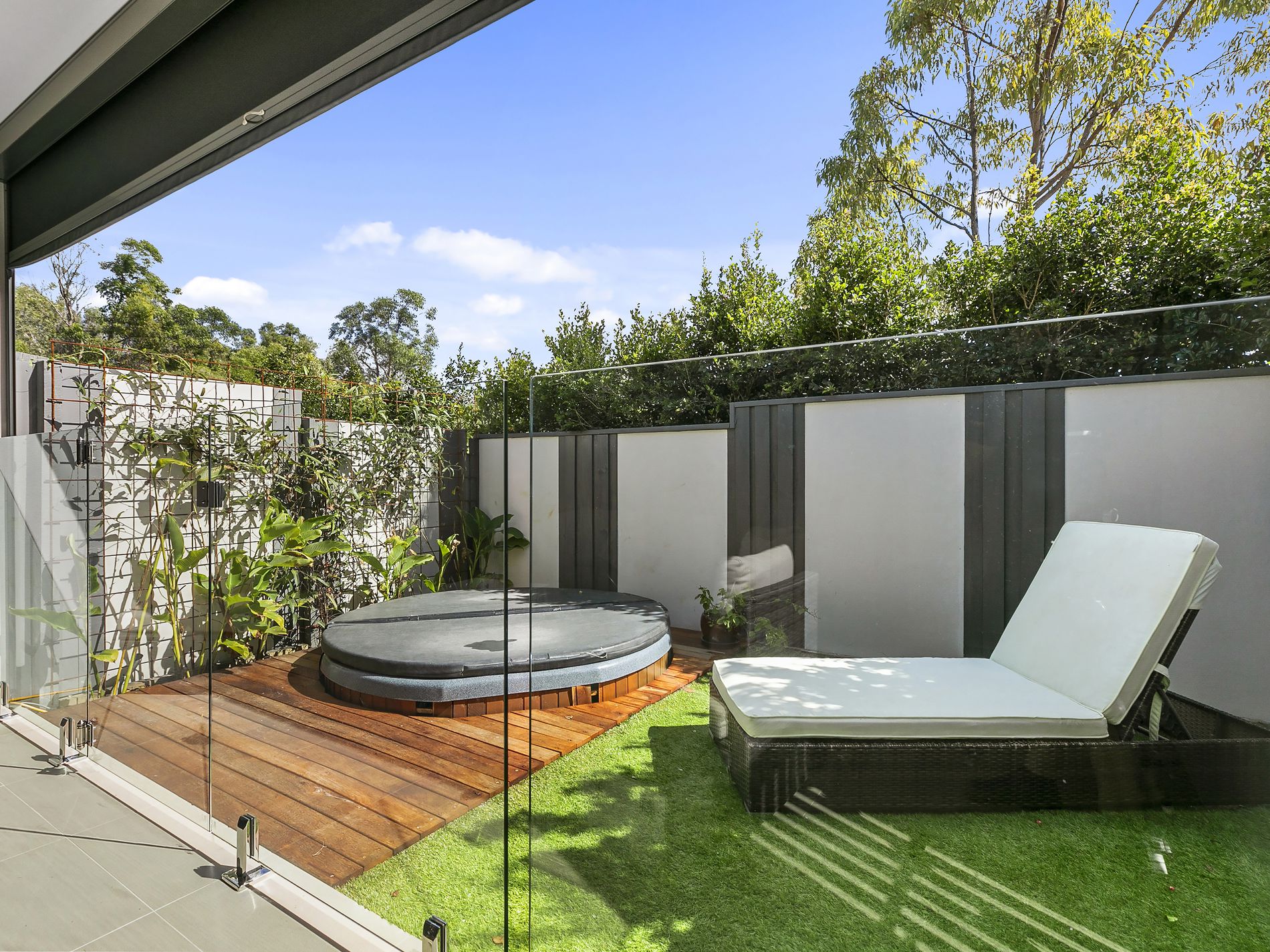 2  / 2 Goldfinch Close, Peregian Springs