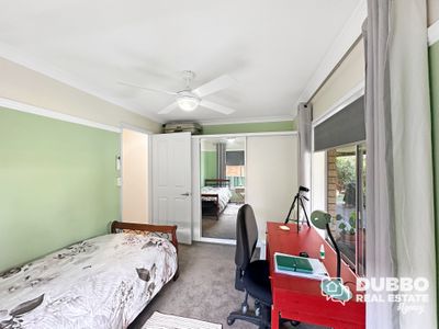 27 Moonah Street, Dubbo