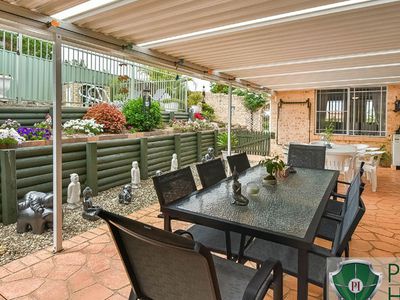 33 Kalbarri Crescent, Bow Bowing