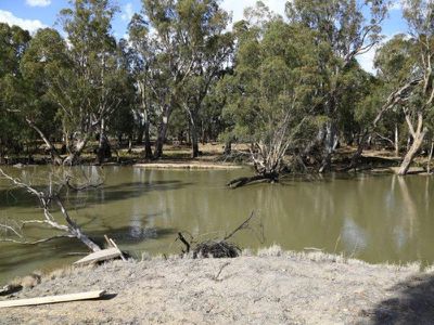 6511 Swan Hill Road, Moulamein