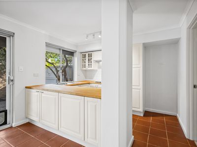 4 / 1 Brentham Street, Leederville