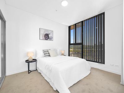 105 / 6 Discovery Point Place, Wolli Creek