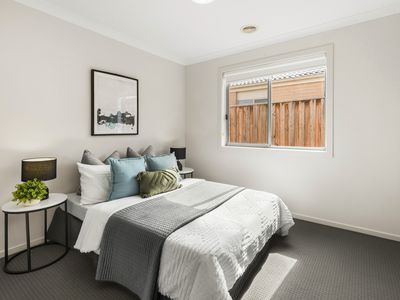 38 Straw Flower Circuit, Greenvale