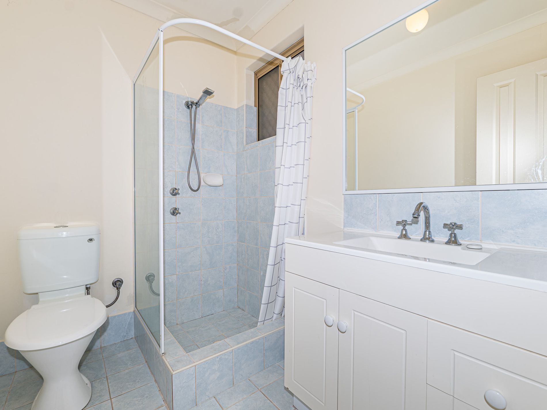 4 / 113-115 Renou Street, East Cannington