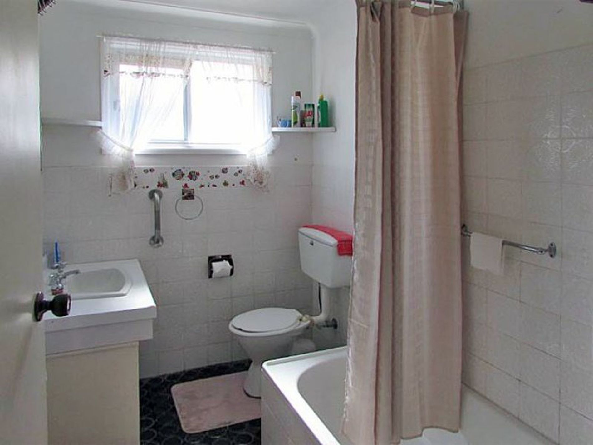 68 Wallaroy Drive, Burrill Lake