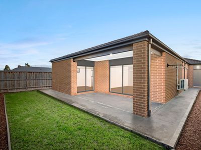 90 Welcome Parade, Wyndham Vale