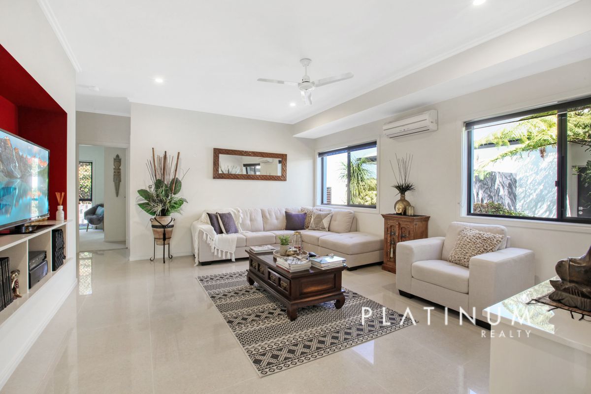 53 Sir Charles Holm Drive, Ormeau Hills