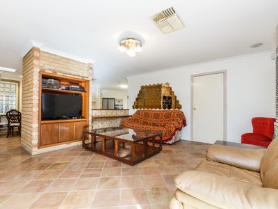 1 Jackson Avenue, Winthrop