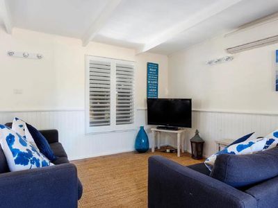 33 Mirreen Street, Hawks Nest