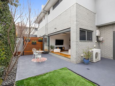 114B Seventh Avenue, Altona North
