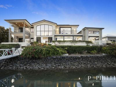 2104 The Circle, Sanctuary Cove