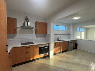 14 Valley Drive, Cannonvale