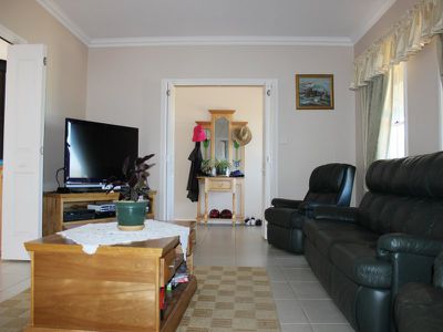 1604 Limekilns Road, Limekilns