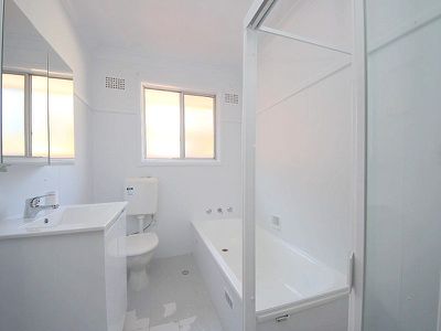 19 Lincoln Road, Georges Hall