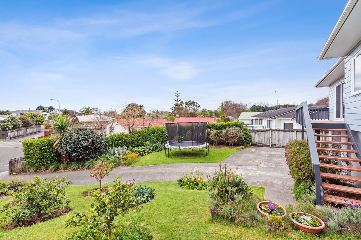 9 Ross Grove, Paraparaumu