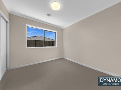 9 Spreading Road, Mickleham