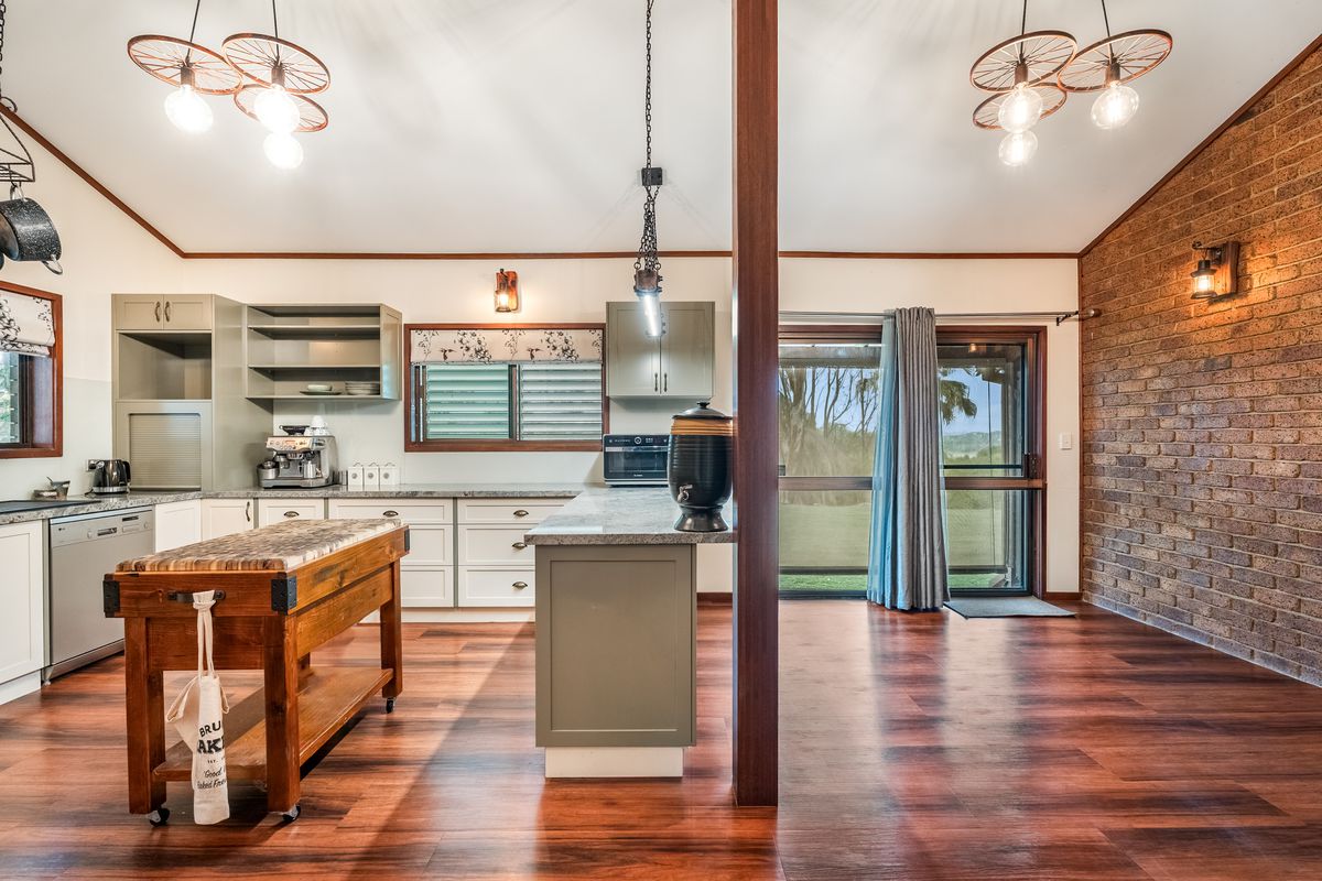 247 Richmond Hill Road, Richmond Hill