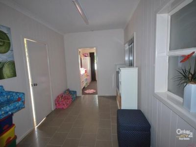 12 Stroud Avenue, Dubbo