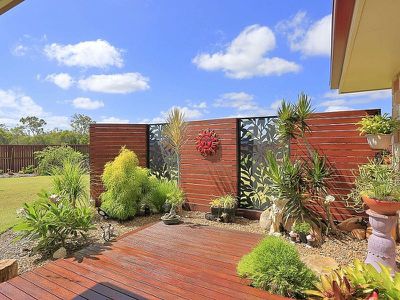 1 Sundew Ct, Woodgate