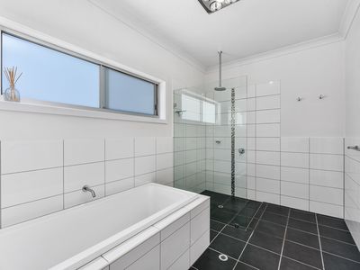 21 LAKESIDE DRIVE, Beachport