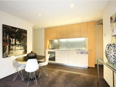 205B / 260 Anzac Parade, Kensington