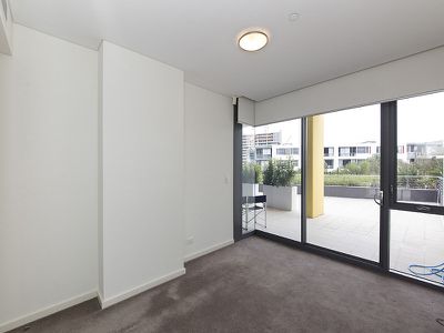 101 / 2 Oldfield Street, Burswood