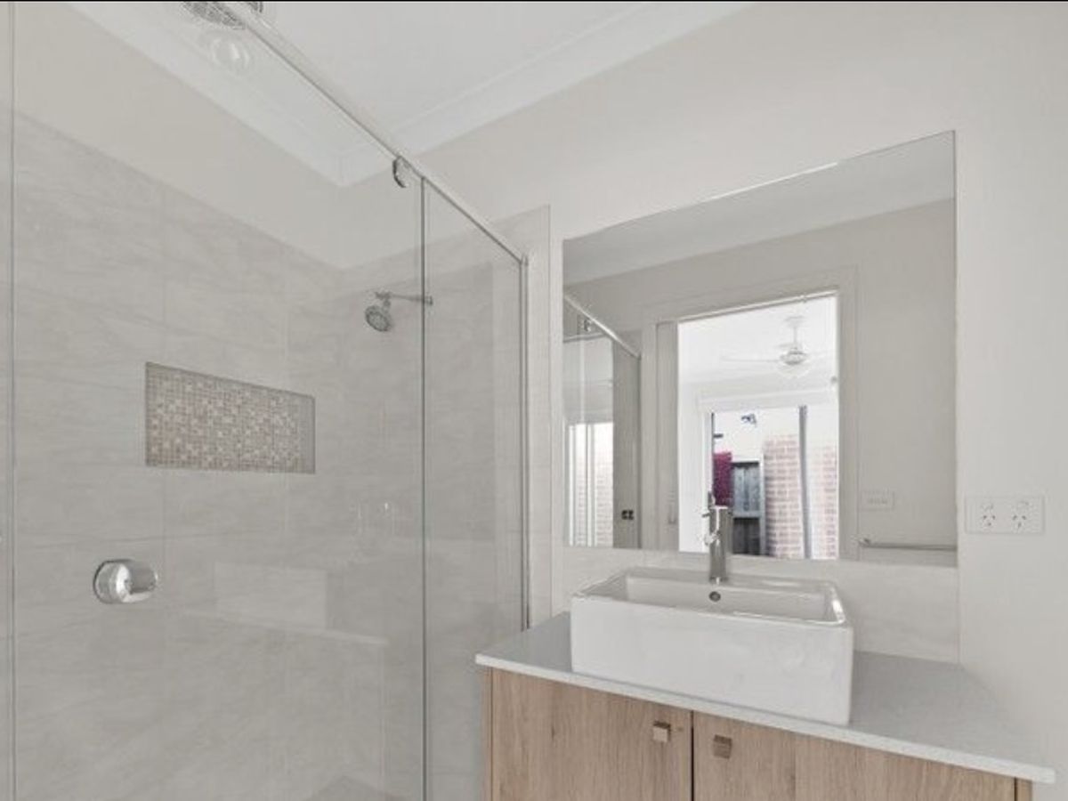 53 Keira Circuit, Werribee